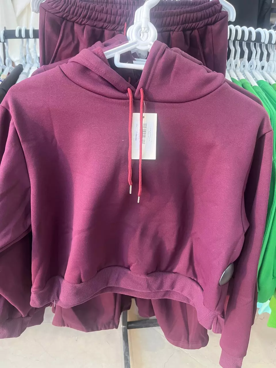 هودی کراپ 001661124213913