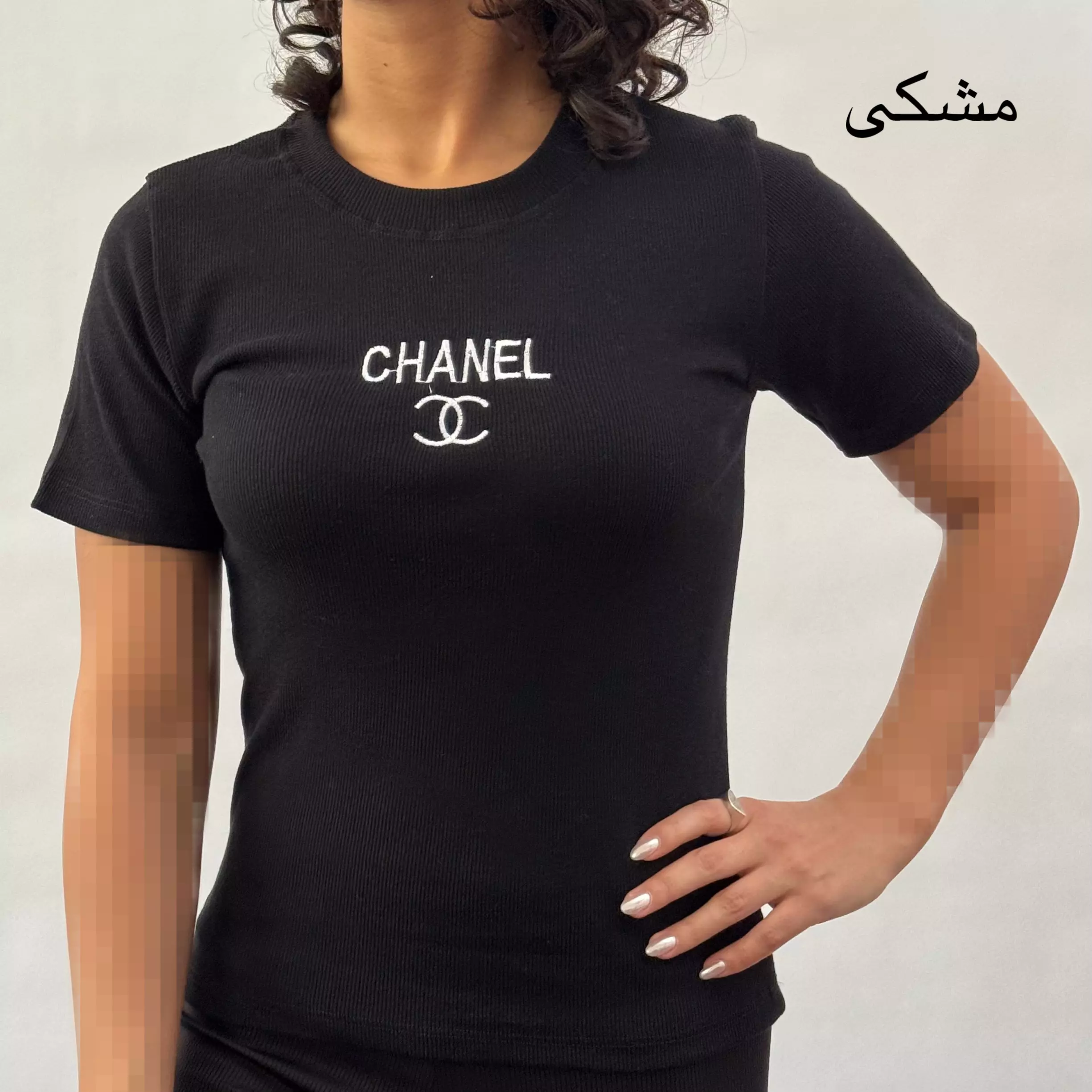 تیشرت زنانه کبریتی گلدوزی چنل 008123104087