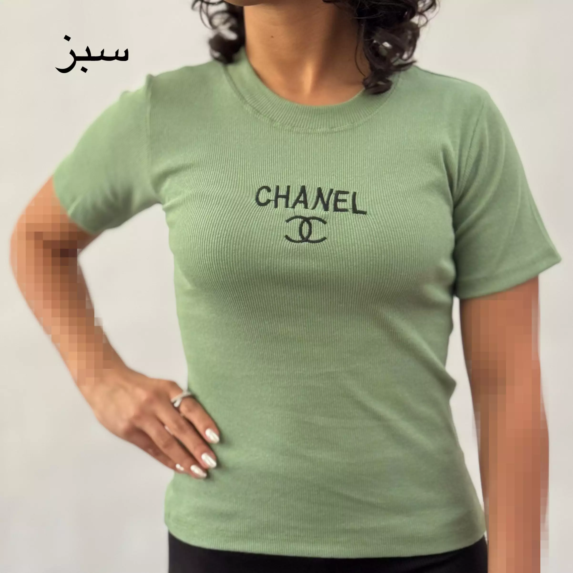 تیشرت زنانه کبریتی گلدوزی چنل 008123104087
